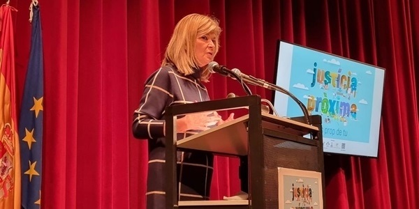 La Consellera Gabriela Bravo presenta, a Picanya, el projecte de Justícia Pròxima