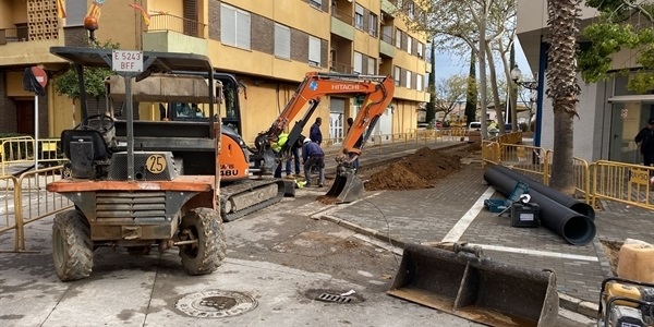 Inici de les obres de transformació del carrer Mercat